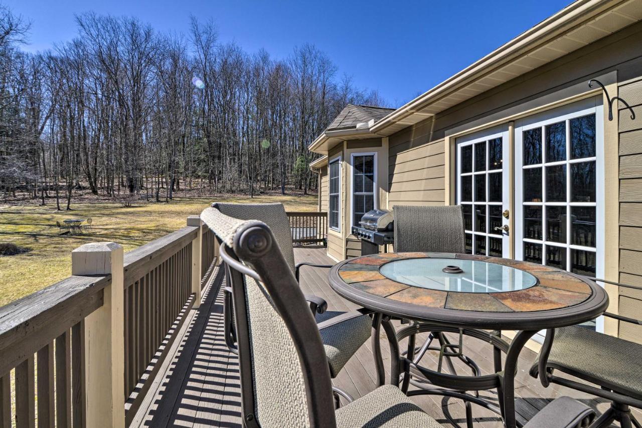 McComas Beach Private Family Home With Deck, Porch And Forest Views! מראה חיצוני תמונה