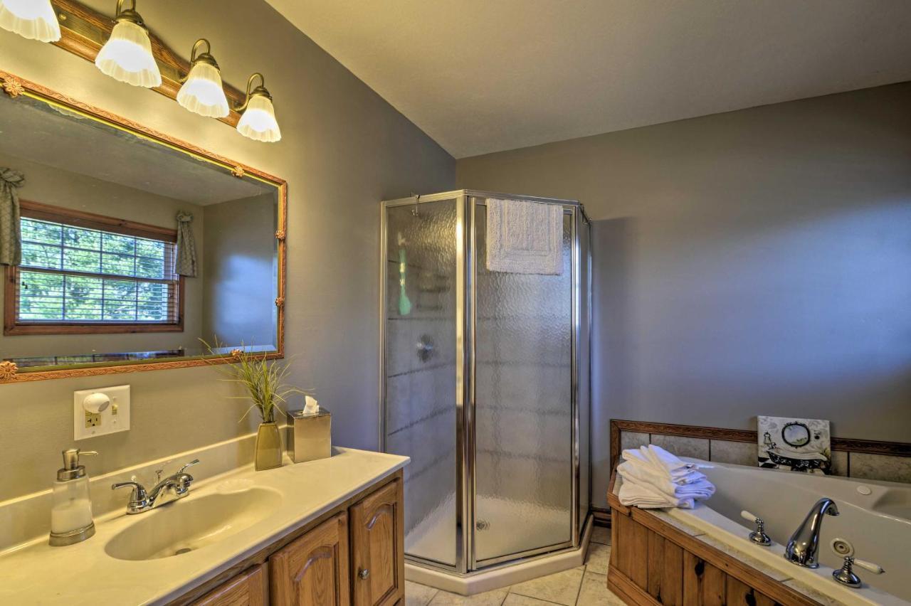 McComas Beach Private Family Home With Deck, Porch And Forest Views! מראה חיצוני תמונה