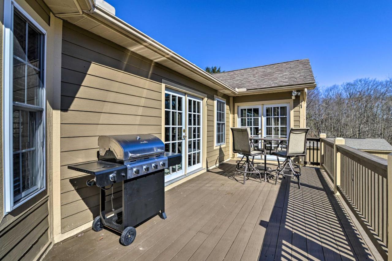 McComas Beach Private Family Home With Deck, Porch And Forest Views! מראה חיצוני תמונה